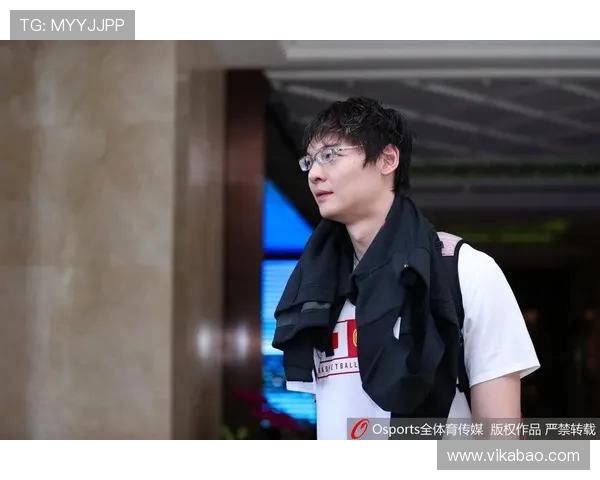 中国红队迎战纽西兰力争胜利展现团队精神与拼搏精神